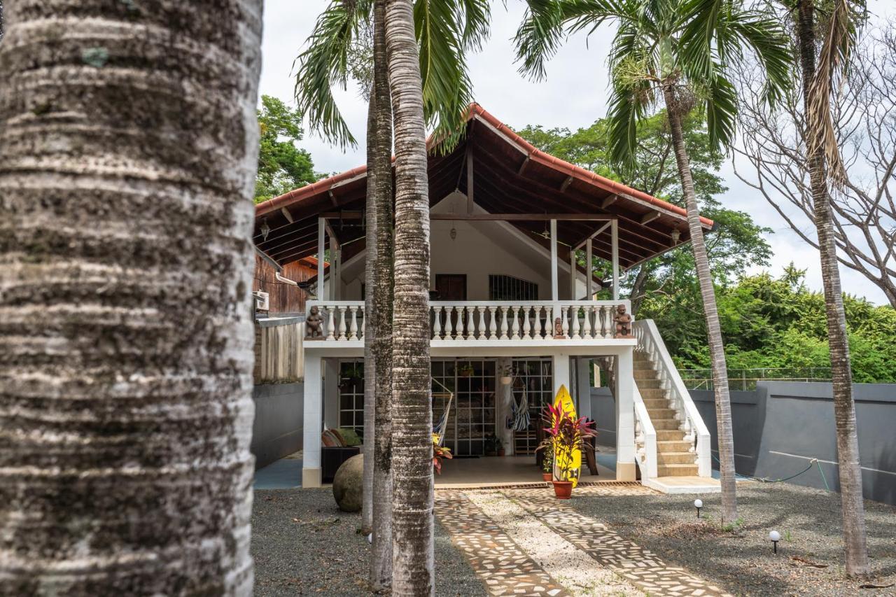 Mai Ke Kai Surf House Hostel Tamarindo Bagian luar foto